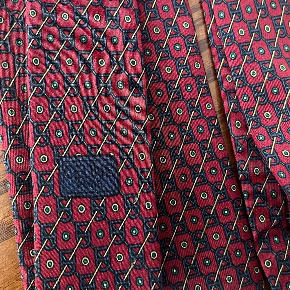 CELINE TIE 100% Silk - Picture 6 of 6